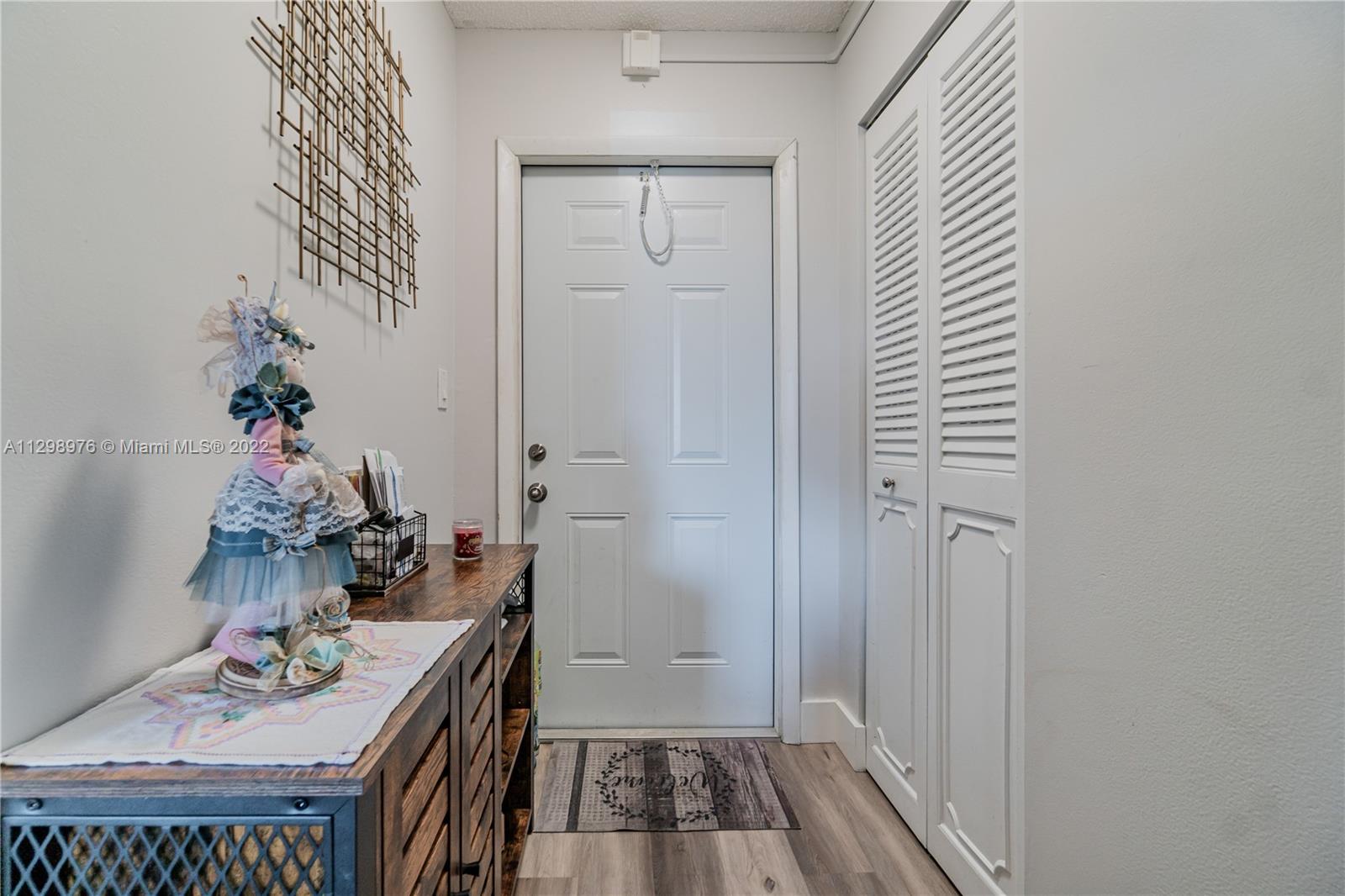 BLUE LAKE APTS CONDO - Residential Lease