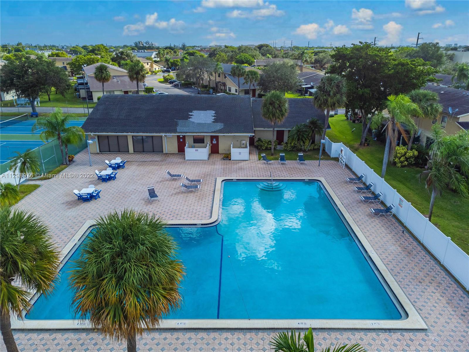 BLUE LAKE APTS CONDO - Residential Lease