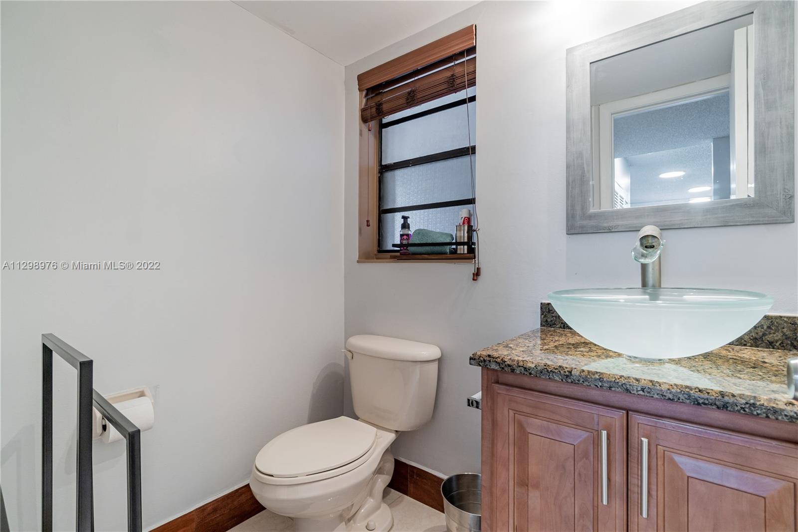 BLUE LAKE APTS CONDO - Residential Lease