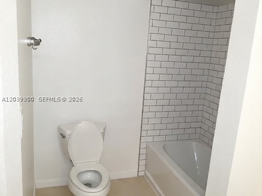 SANCTUARY AT BAY HILL COND - Residential Lease