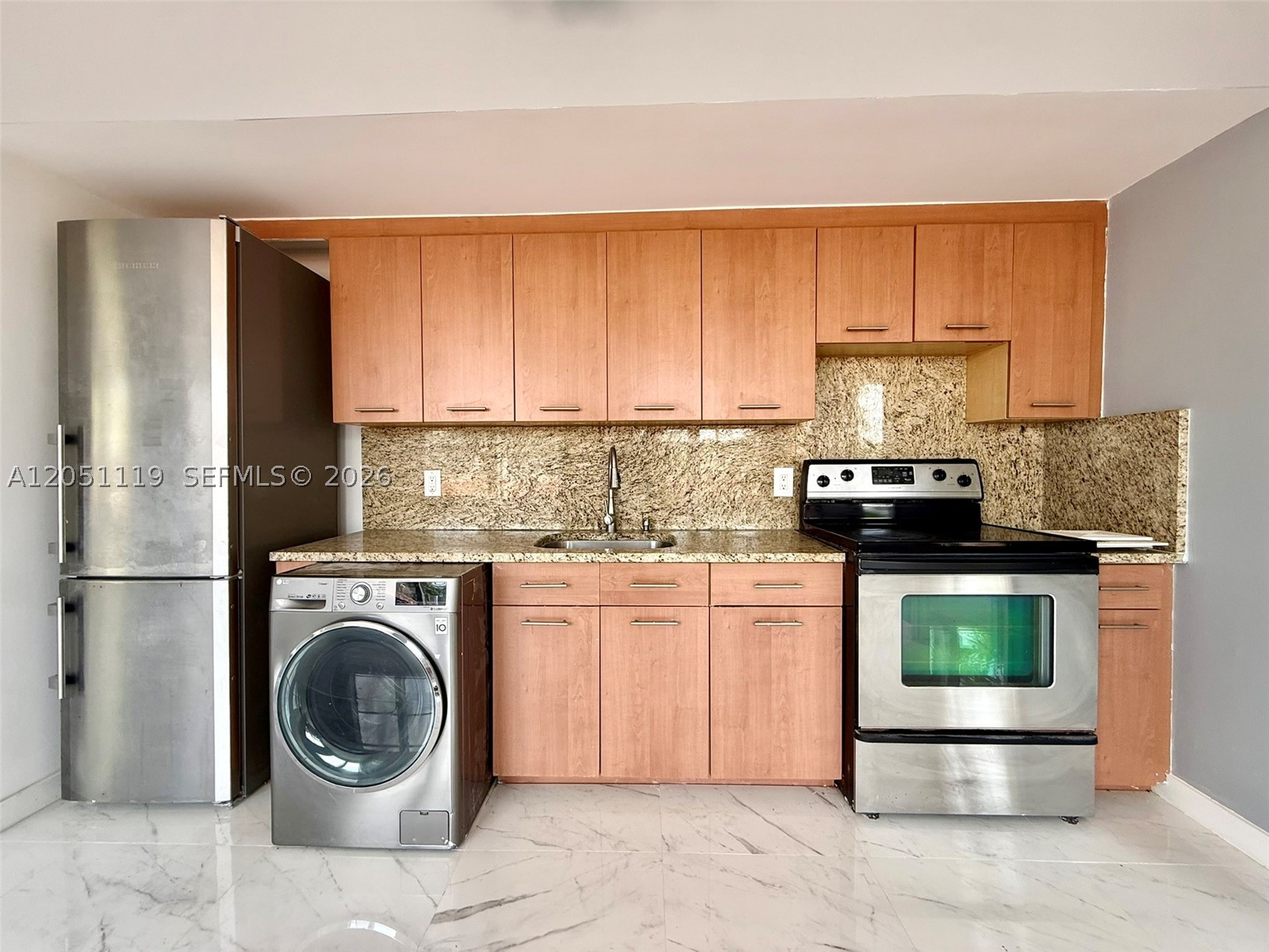 PENN PLAZA CONDO - Residential Lease