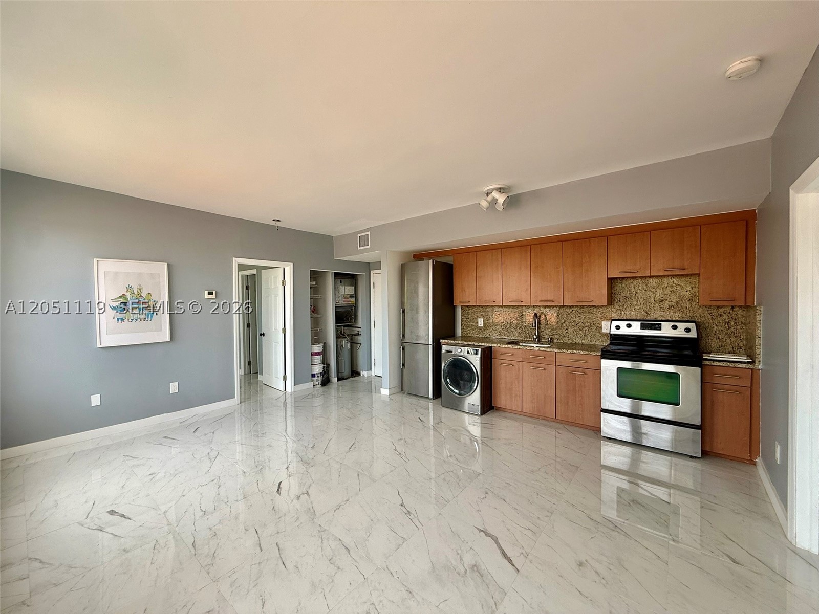 PENN PLAZA CONDO - Residential Lease