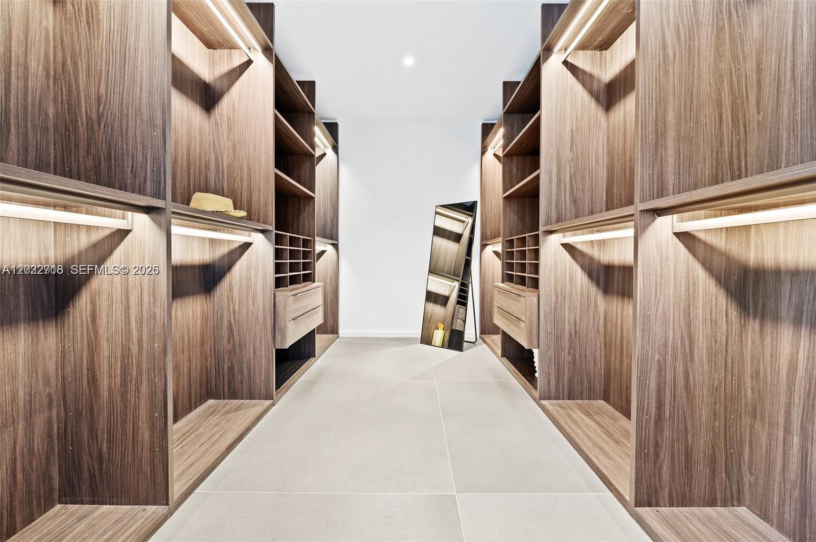 2000 OCEAN CONDO - Residential