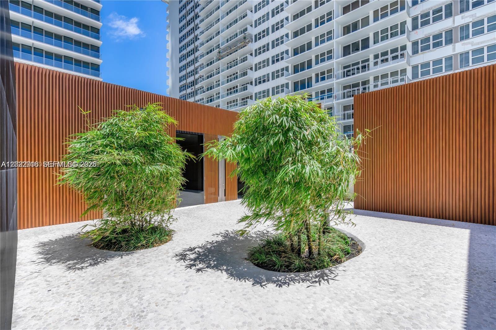2000 OCEAN CONDO - Residential
