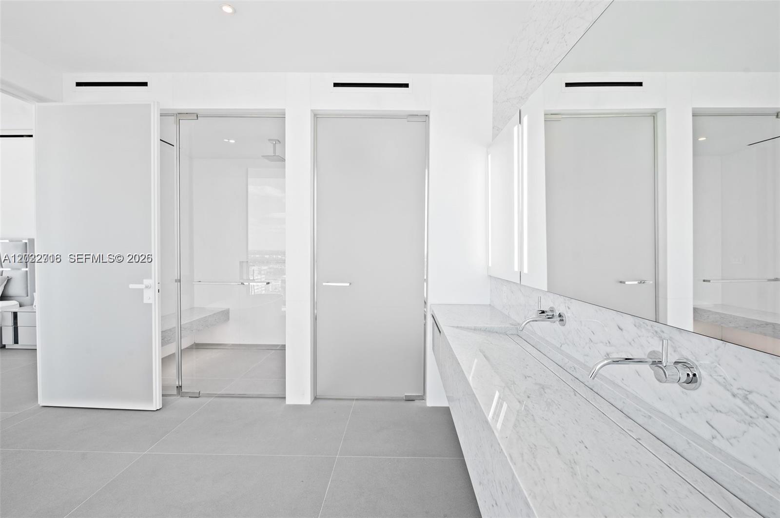 2000 OCEAN CONDO - Residential