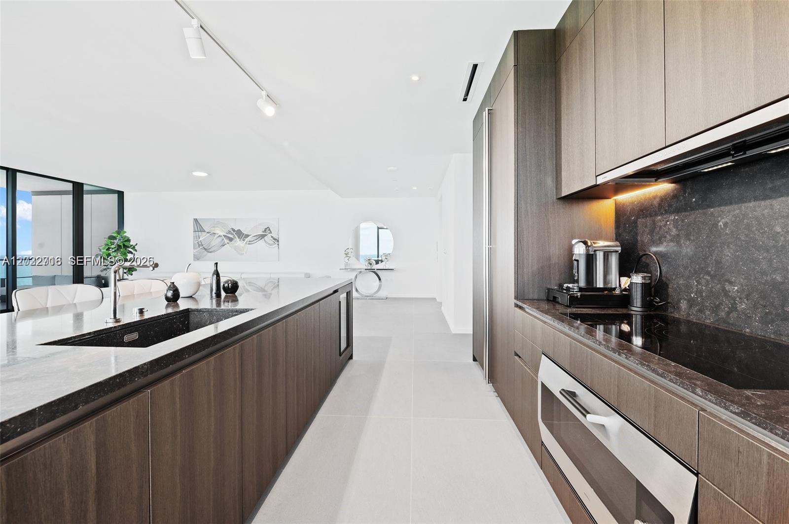 2000 OCEAN CONDO - Residential