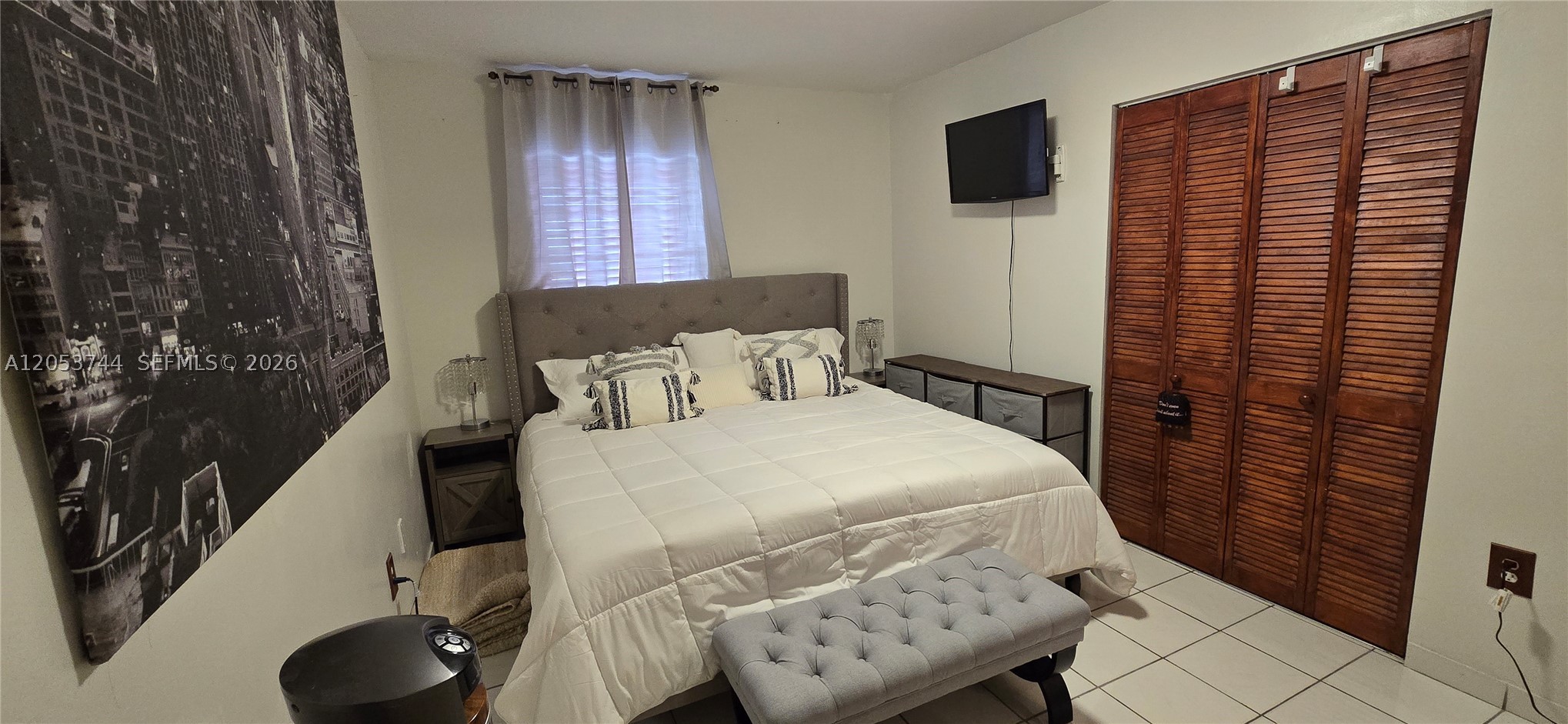 HALCON VILLAS CONDO NO 6 - Residential Lease