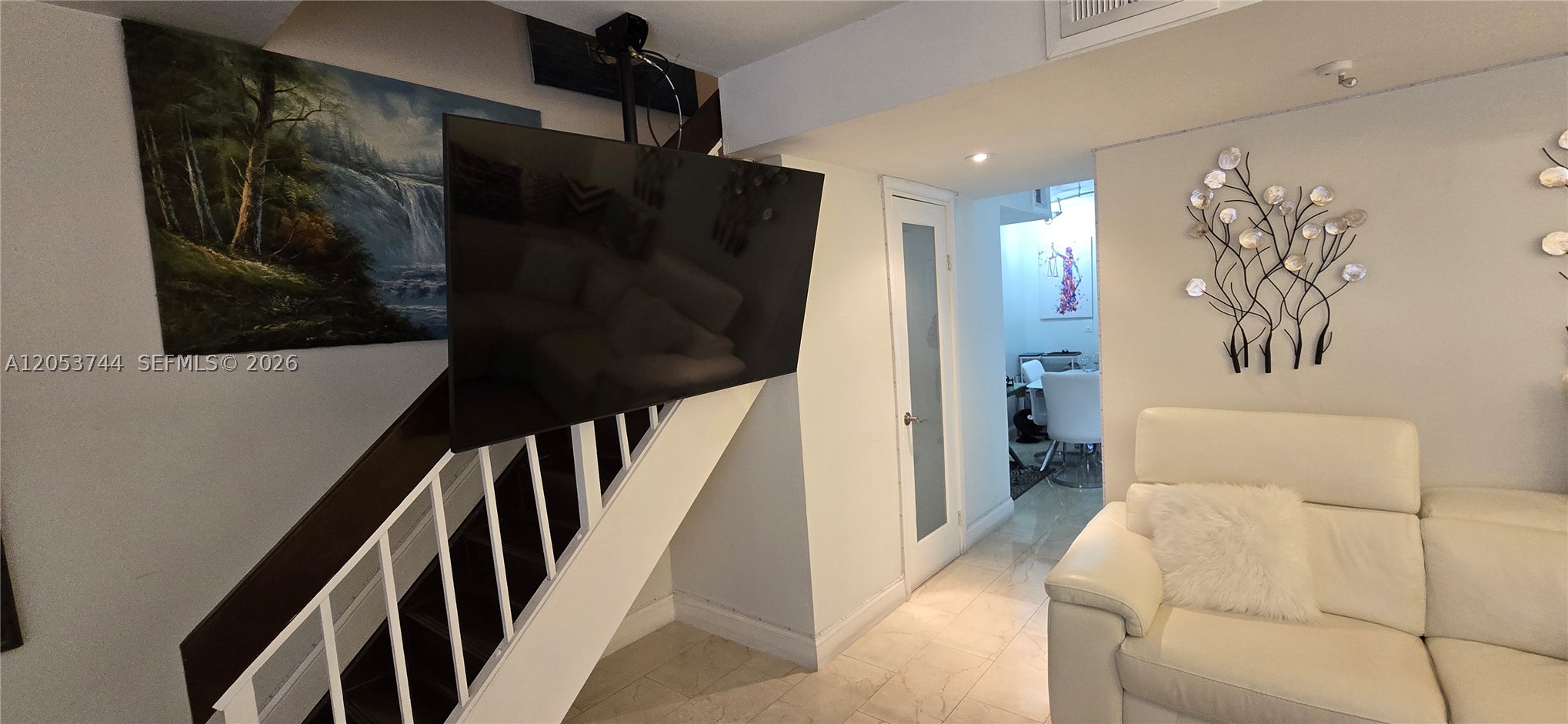HALCON VILLAS CONDO NO 6 - Residential Lease