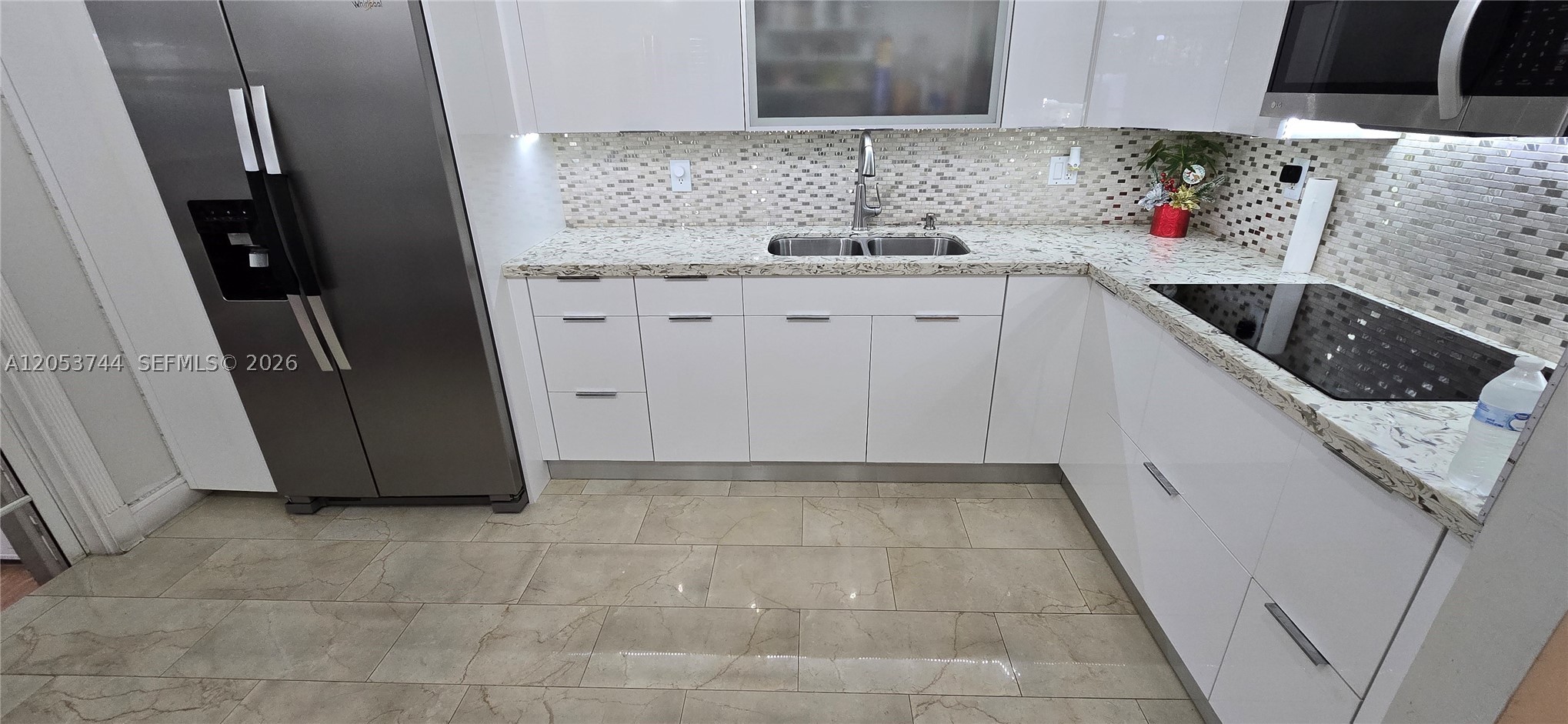 HALCON VILLAS CONDO NO 6 - Residential Lease