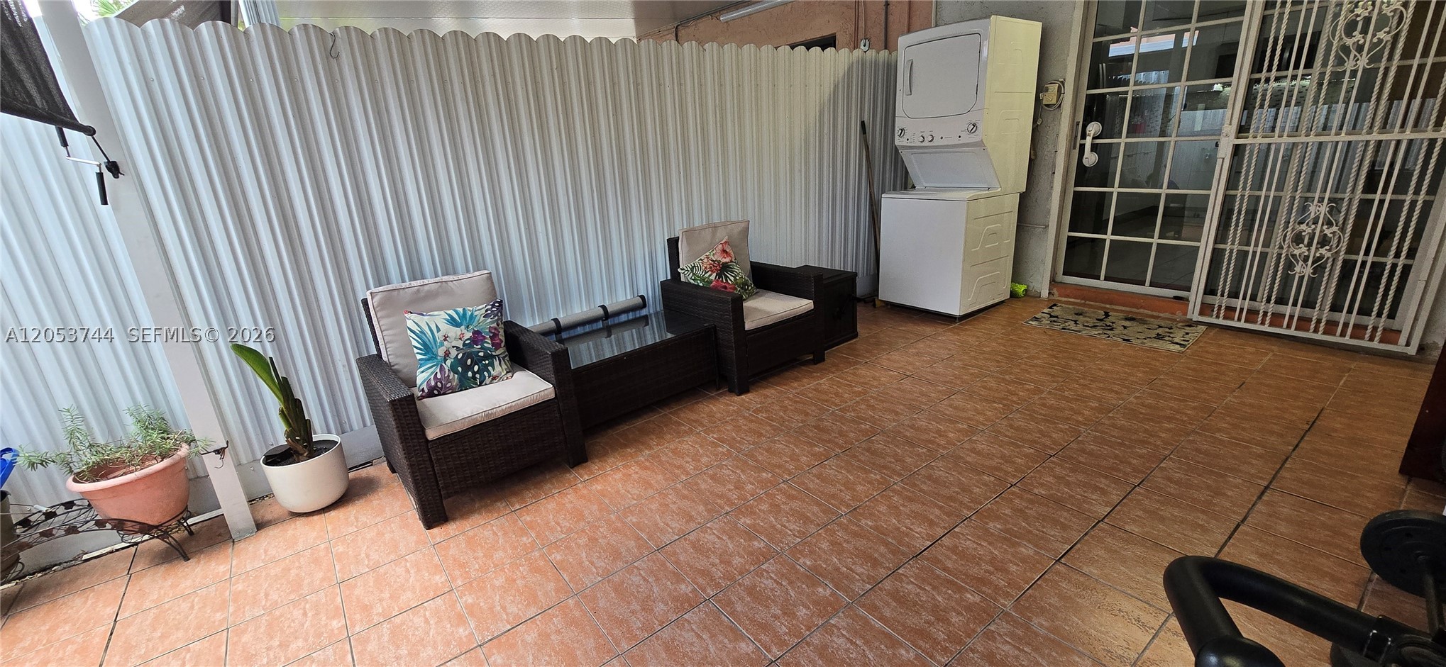 HALCON VILLAS CONDO NO 6 - Residential Lease