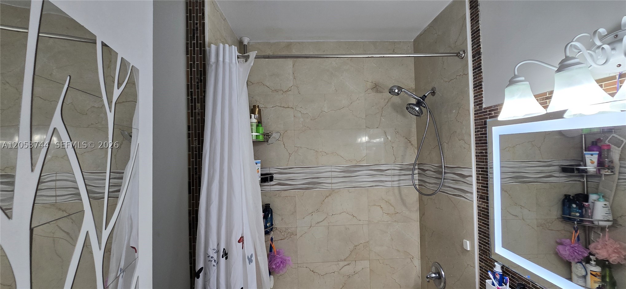 HALCON VILLAS CONDO NO 6 - Residential Lease