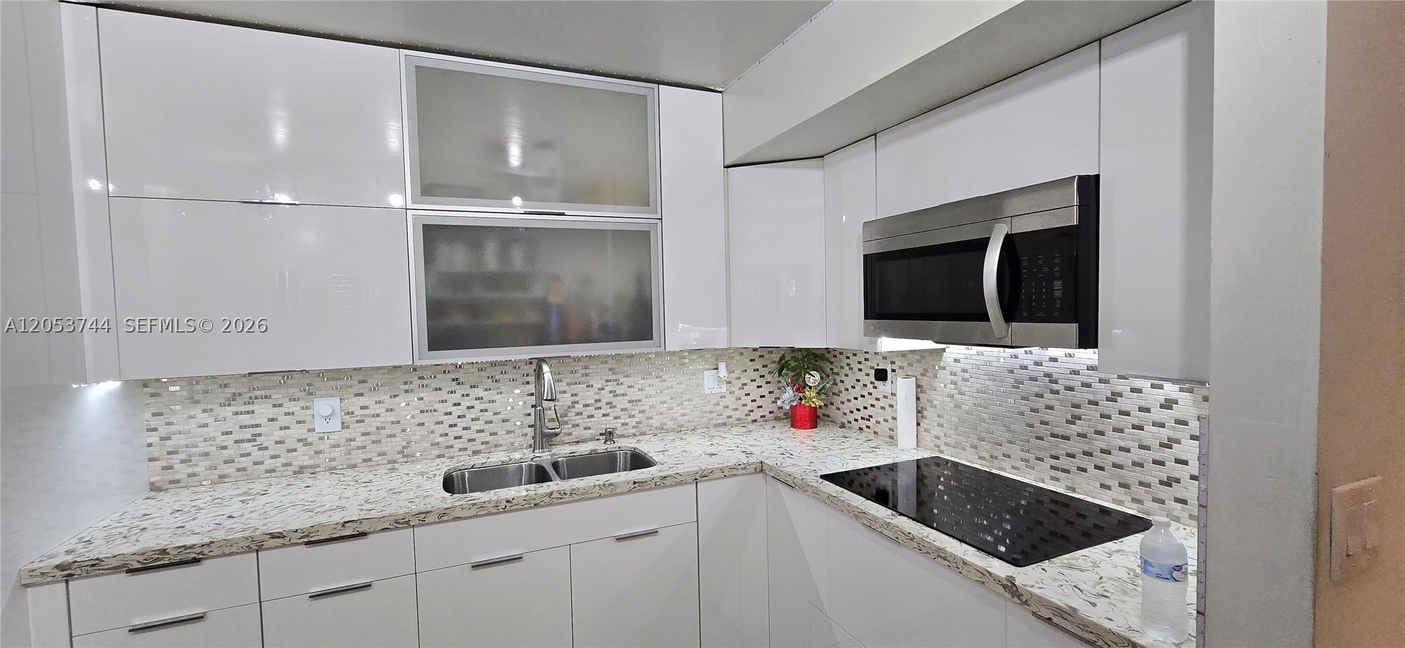 HALCON VILLAS CONDO NO 6 - Residential Lease