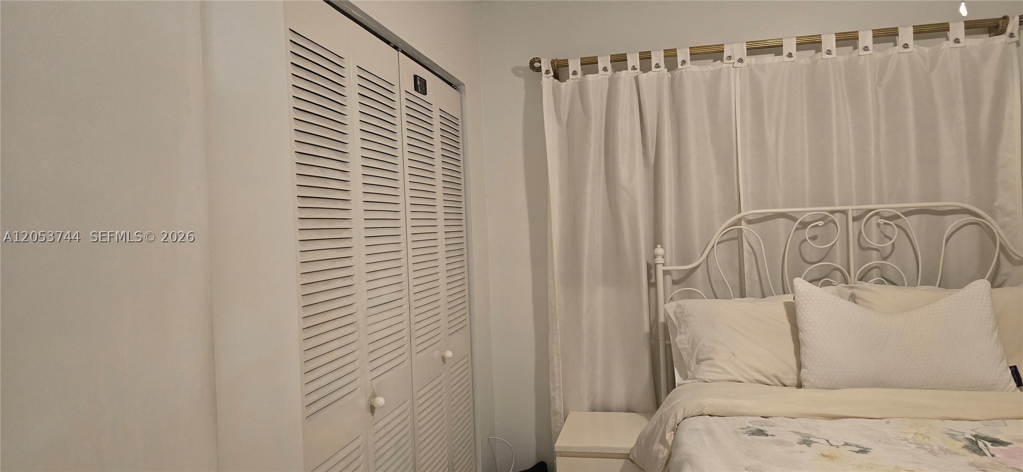 HALCON VILLAS CONDO NO 6 - Residential Lease