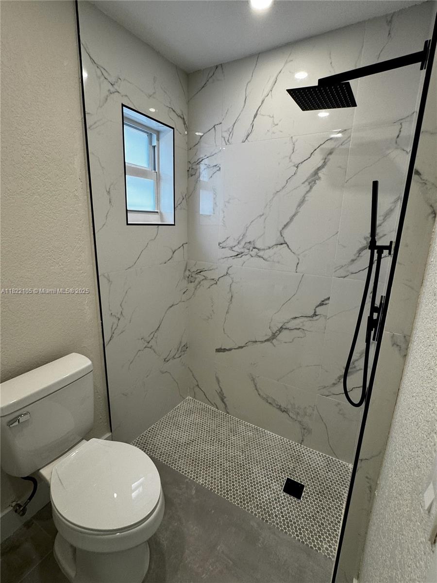 MEADOWS OF MIRAMAR - Residential