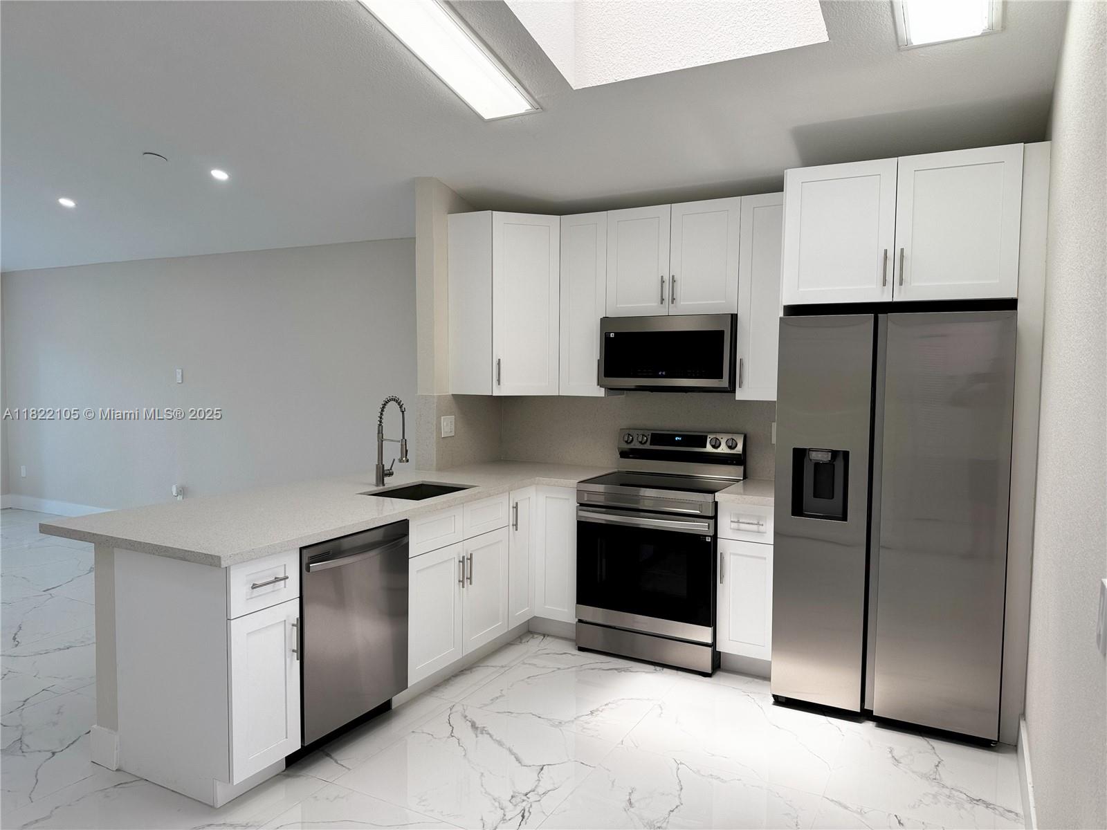 MEADOWS OF MIRAMAR - Residential
