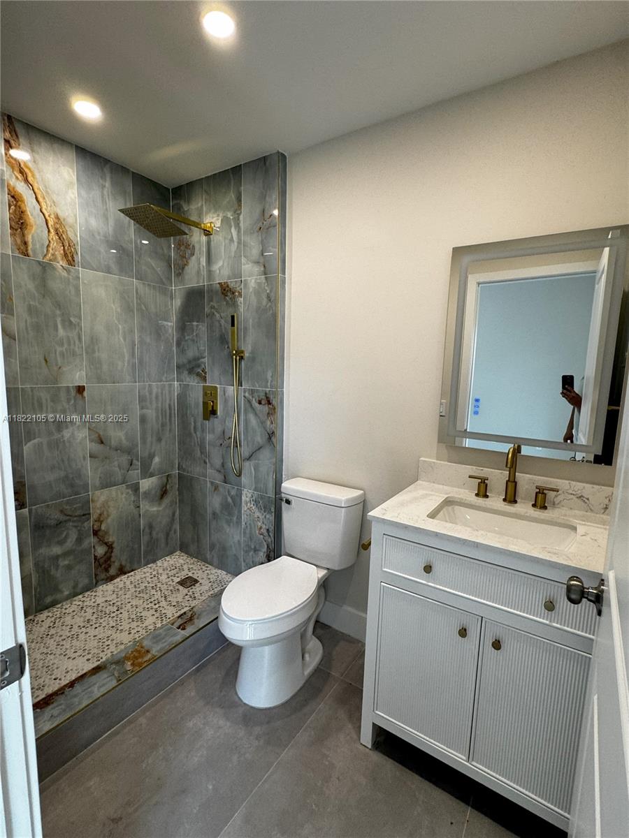 MEADOWS OF MIRAMAR - Residential