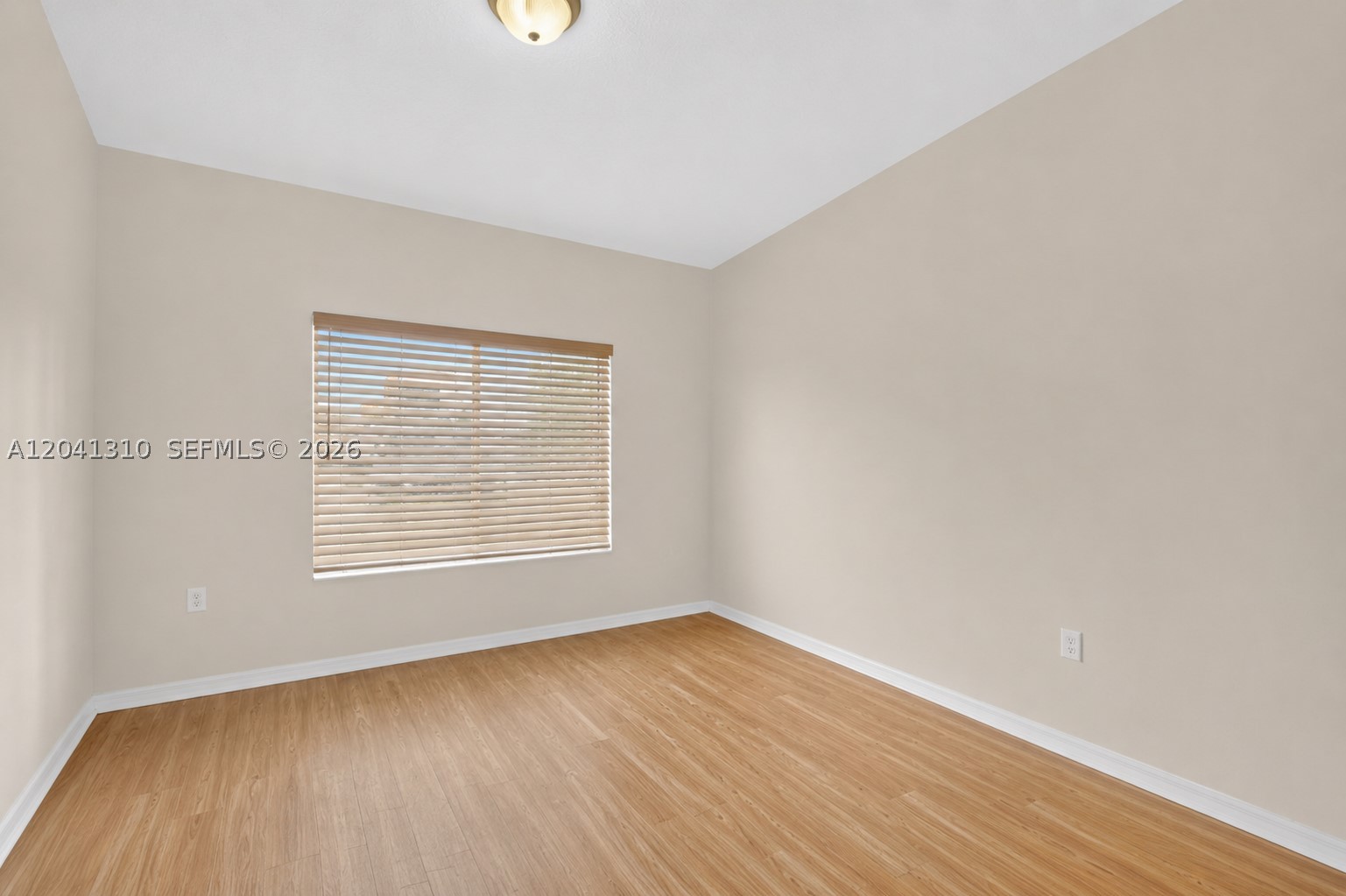 PRINCETONIAN ESTATES - Residential