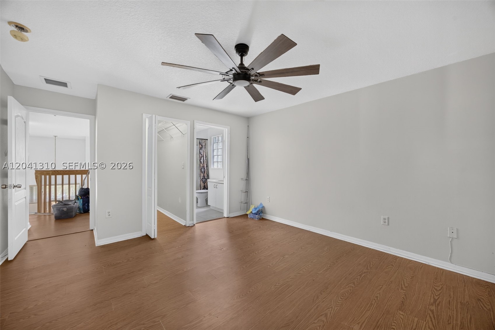 PRINCETONIAN ESTATES - Residential