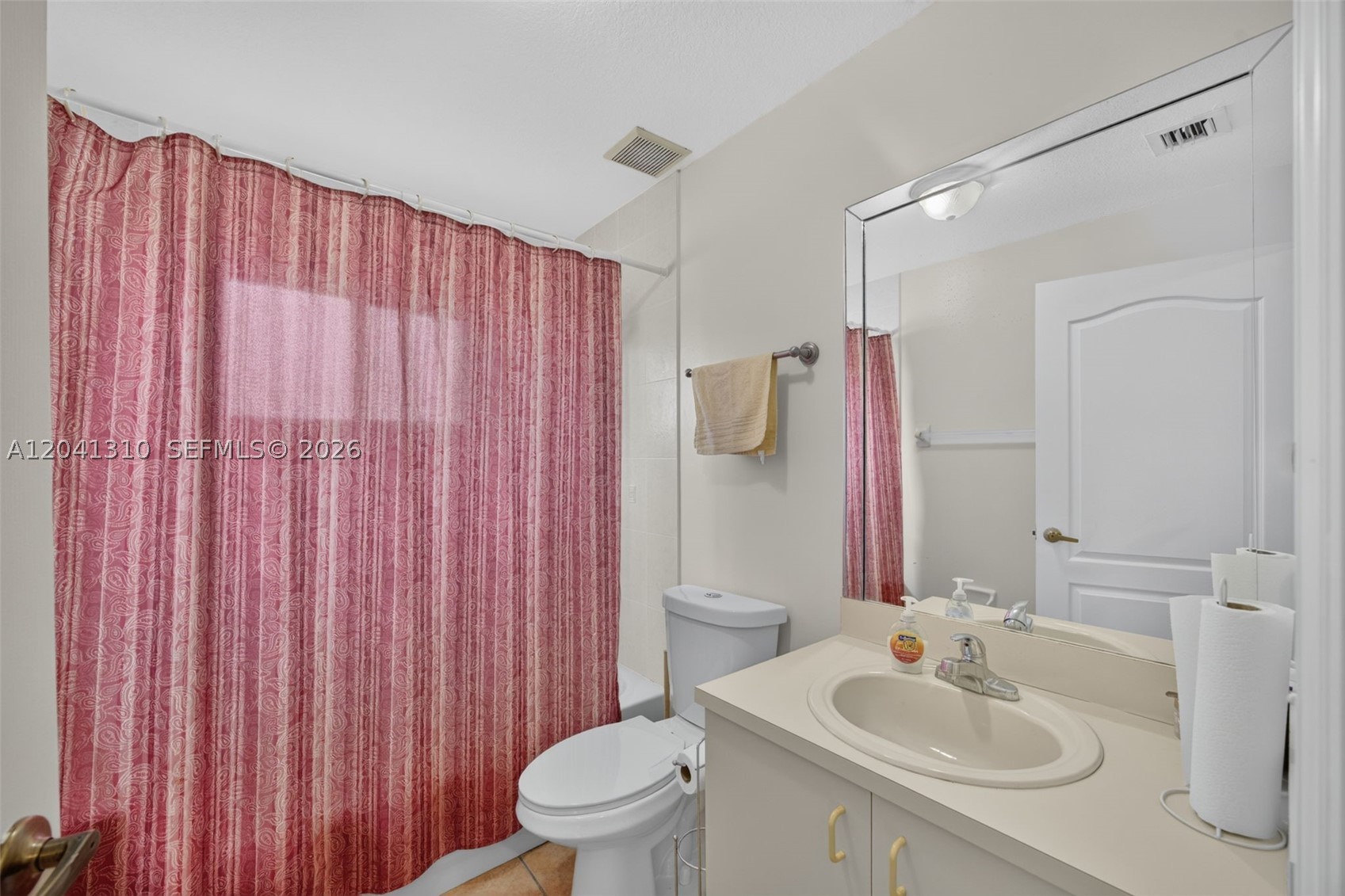 PRINCETONIAN ESTATES - Residential