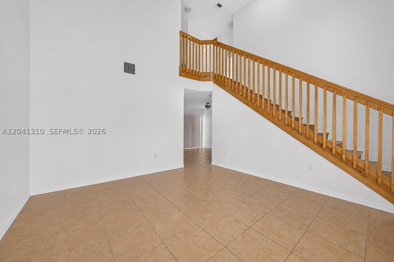 PRINCETONIAN ESTATES - Residential
