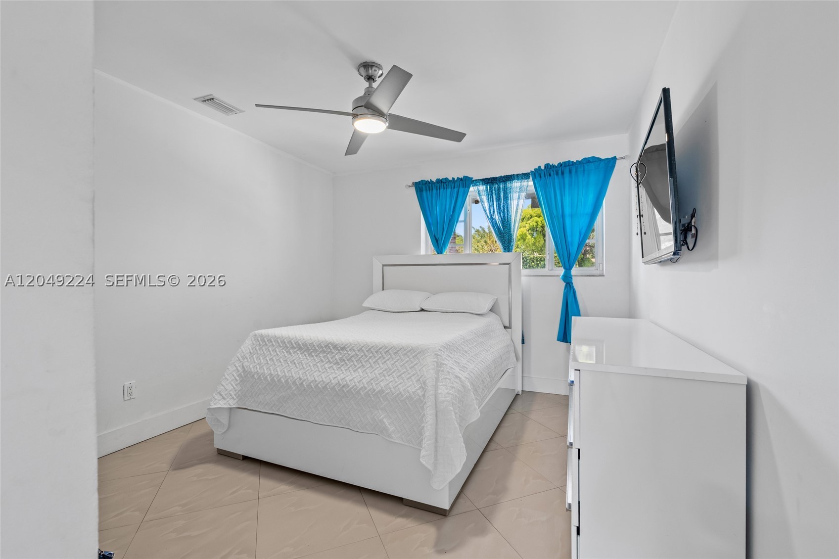 HIGHLAND LAKES SEC 2 - Residential