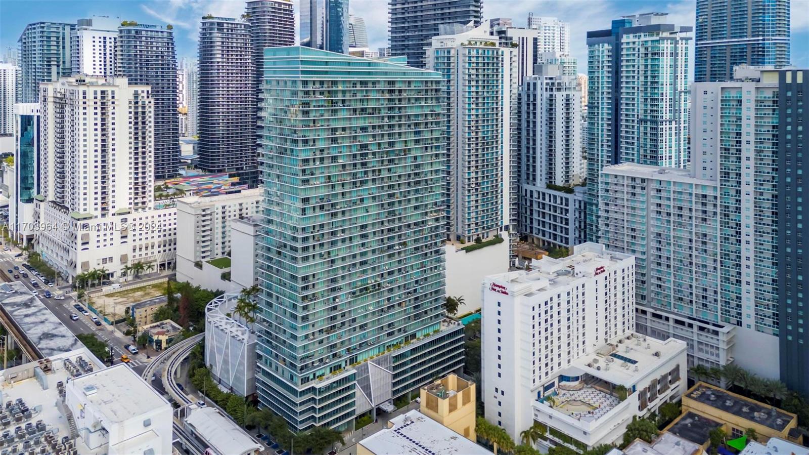 THE AXIS ON BRICKELL COND - Residential Lease