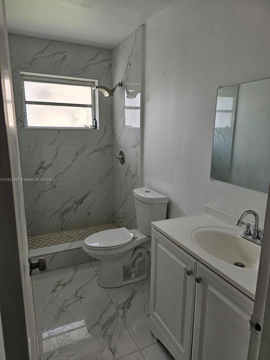 VILLAGE AT DADELAND CONDO - Residential Lease