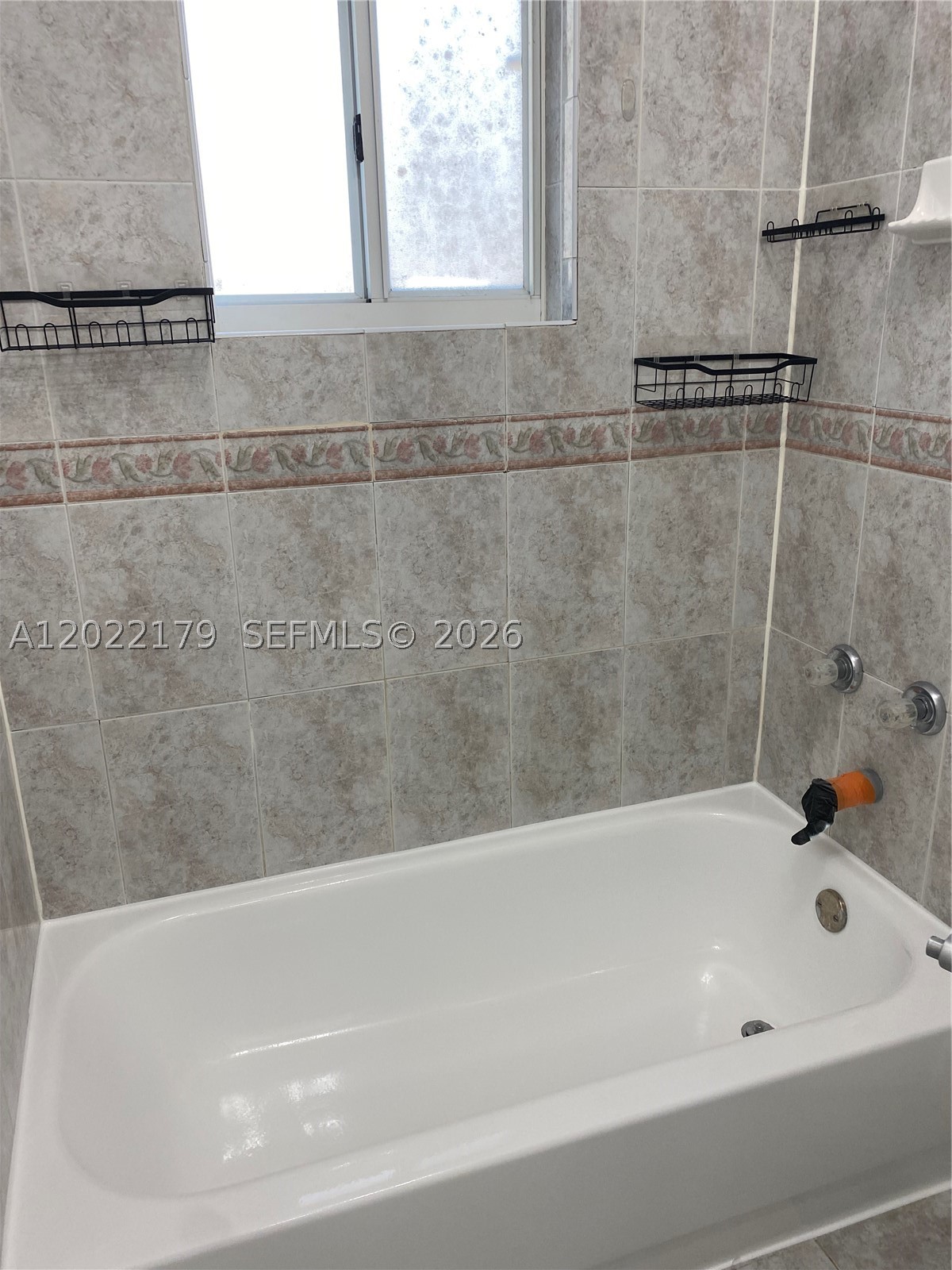 POINCIANA ROYALE VILLAS C - Residential