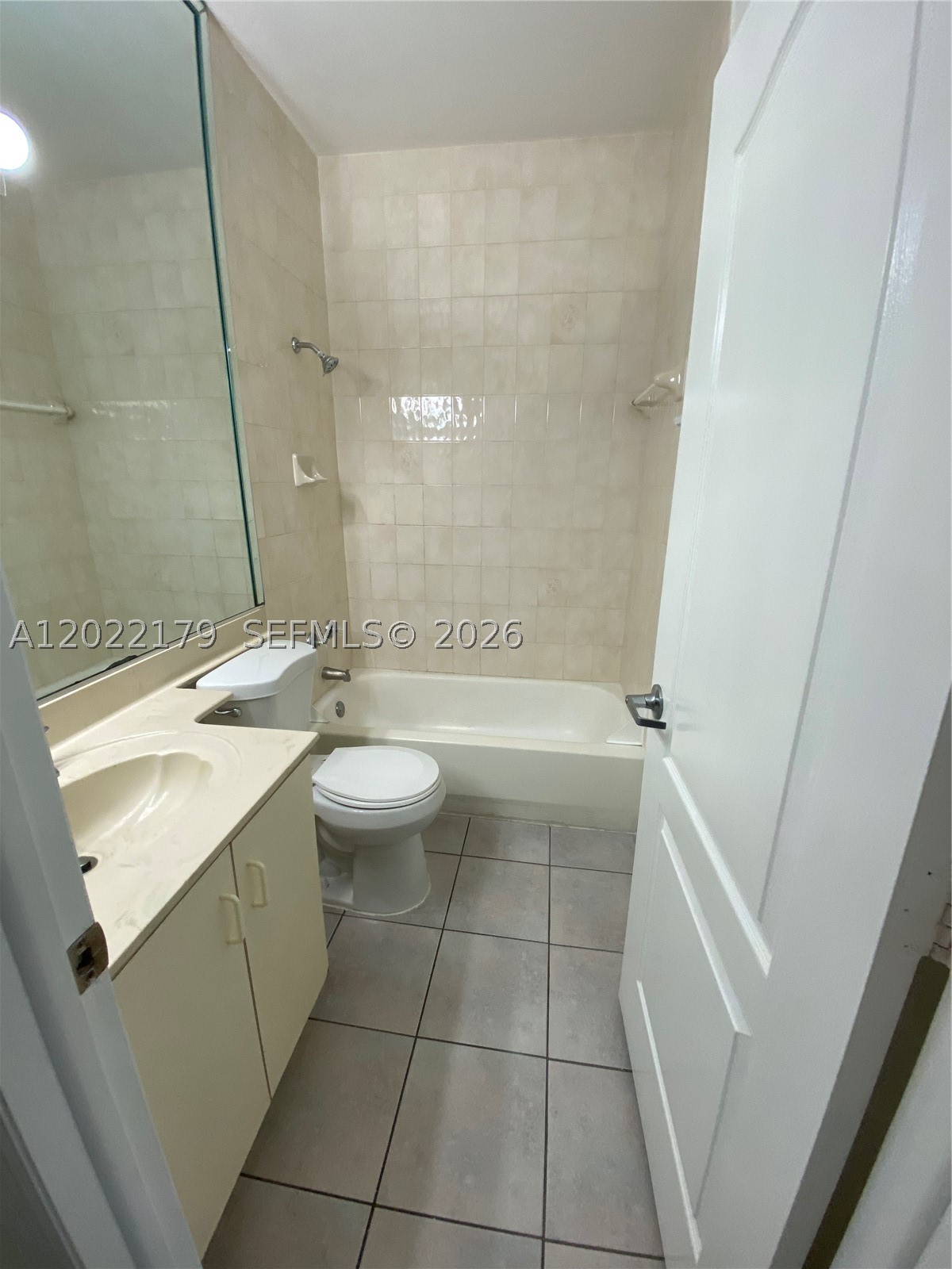 POINCIANA ROYALE VILLAS C - Residential