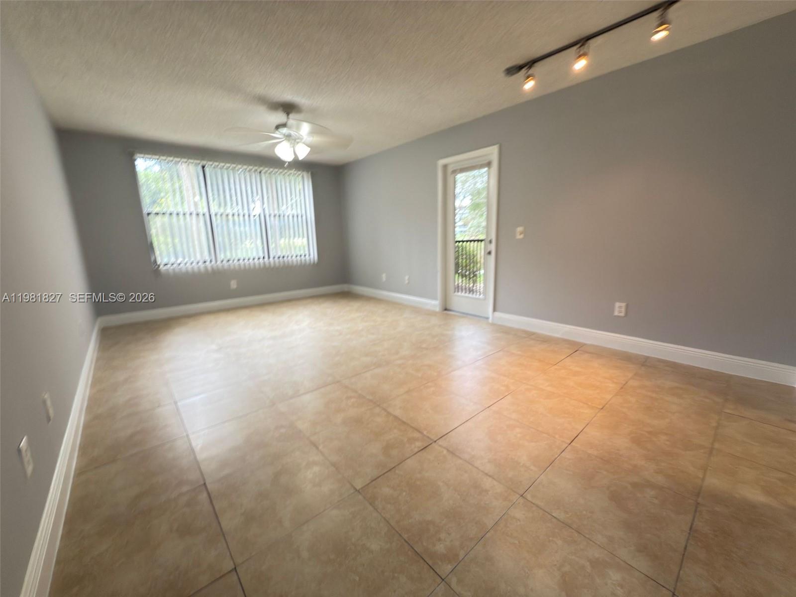 PALM AIRE GARDENS CONDO - Residential