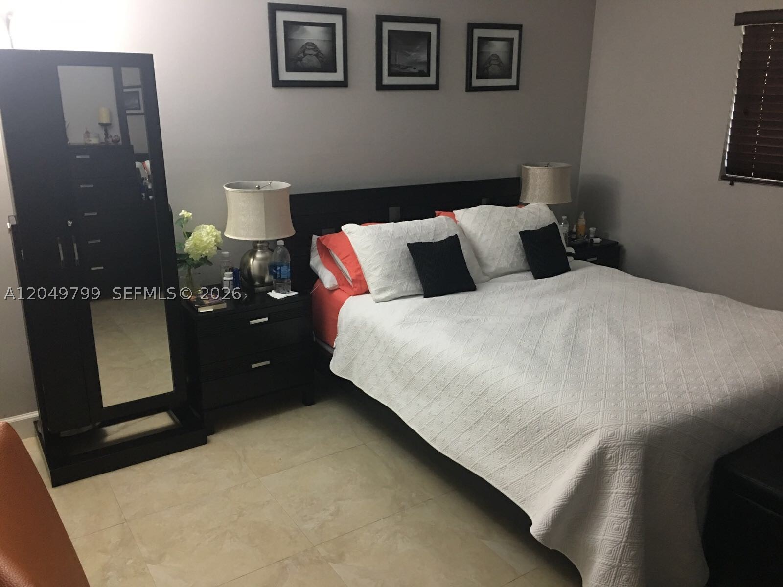 WATERVIEW CONDO - Residential Lease