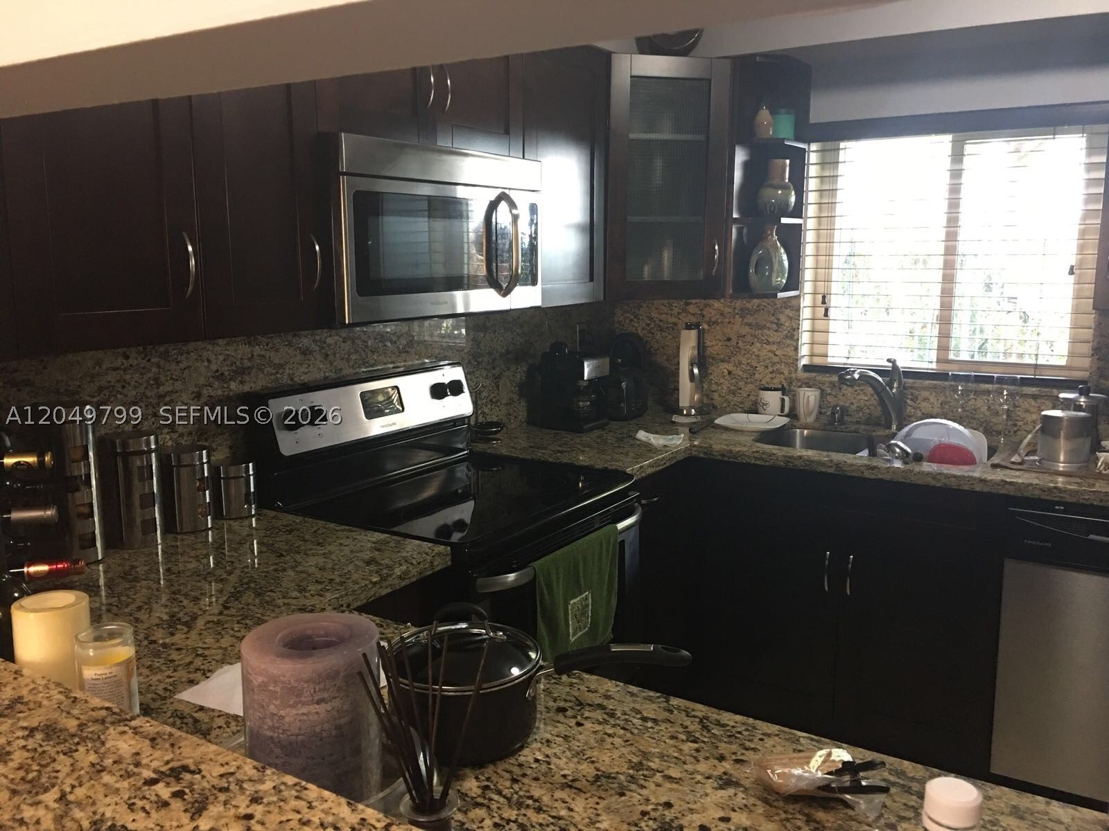 WATERVIEW CONDO - Residential Lease
