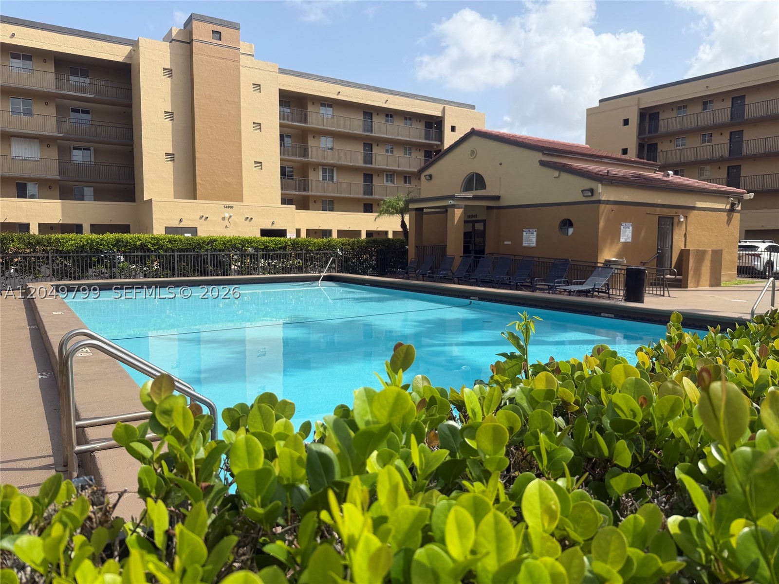 WATERVIEW CONDO - Residential Lease