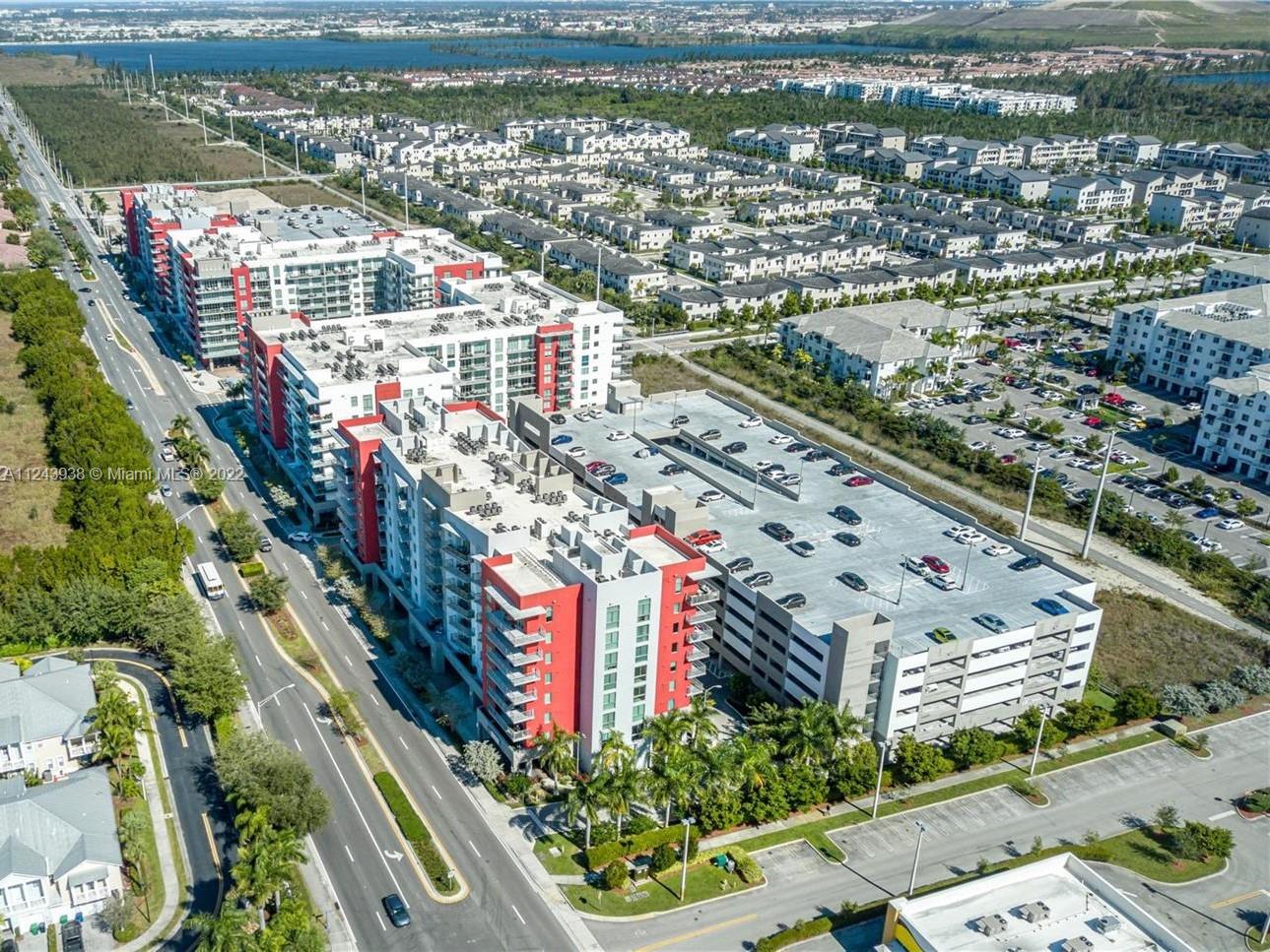 MIDTOWN DORAL CONDO 4 - Residential Lease