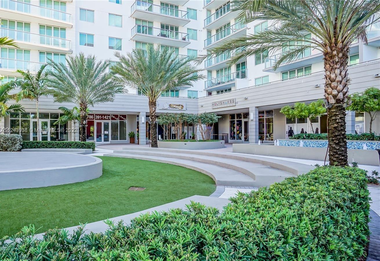 MIDTOWN DORAL CONDO 4 - Residential Lease