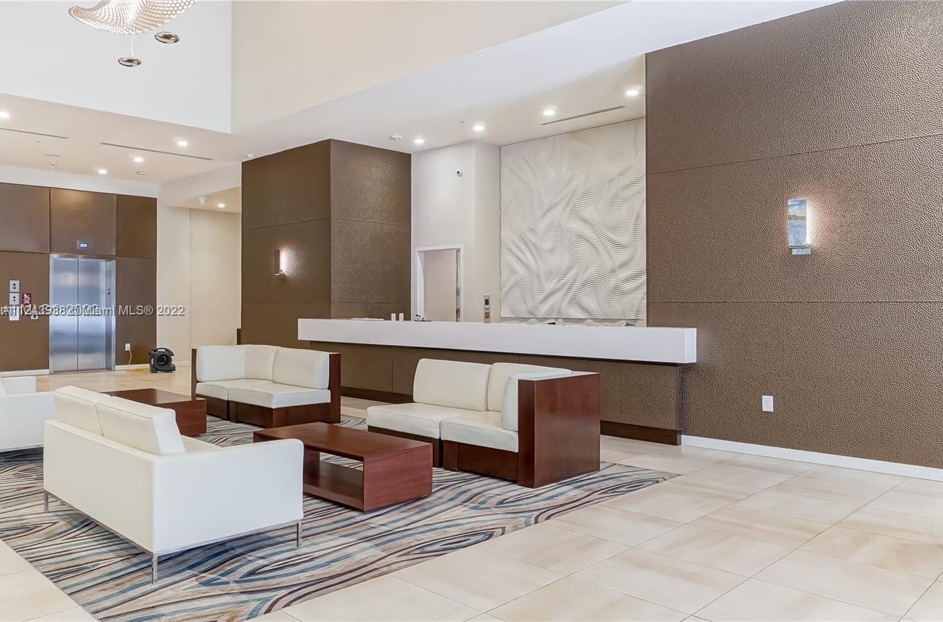 MIDTOWN DORAL CONDO 4 - Residential Lease