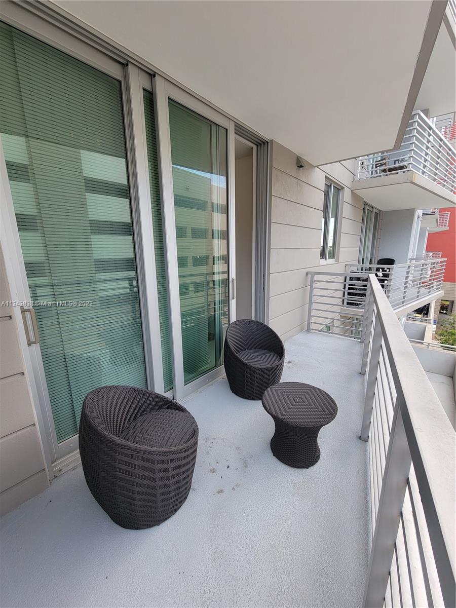 MIDTOWN DORAL CONDO 4 - Residential Lease