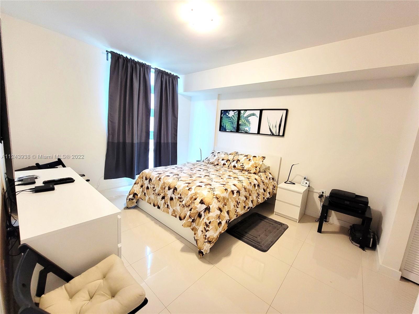 MIDTOWN DORAL CONDO 4 - Residential Lease