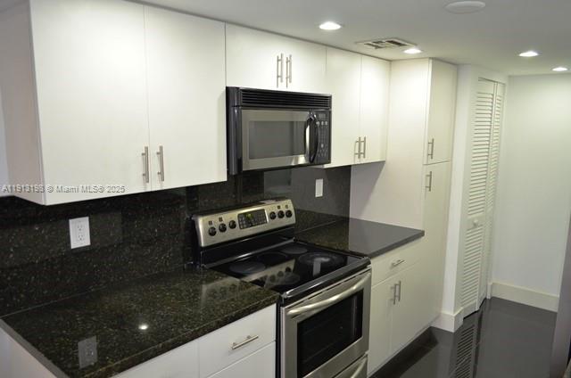 Exquisite, fully remodeled 2-bedroom apartment featuring a versatile den, ideal for a 3rd bedroom or home office. This sophisticated residence boasts granite countertops, sleek porcelain floors, and an oversized balcony for elevated living. Practical amenities include an in-unit washer and dryer, ensuring convenience and modern comfort. Additionally, the building presents a newly renovated pool deck accompanied by tennis courts, an exercise room, sauna, steam room, and a game room featuring ping pong and billiard facilities. Elevate your lifestyle with these premier amenities, enhancing both leisure and wellness aspects of residency.