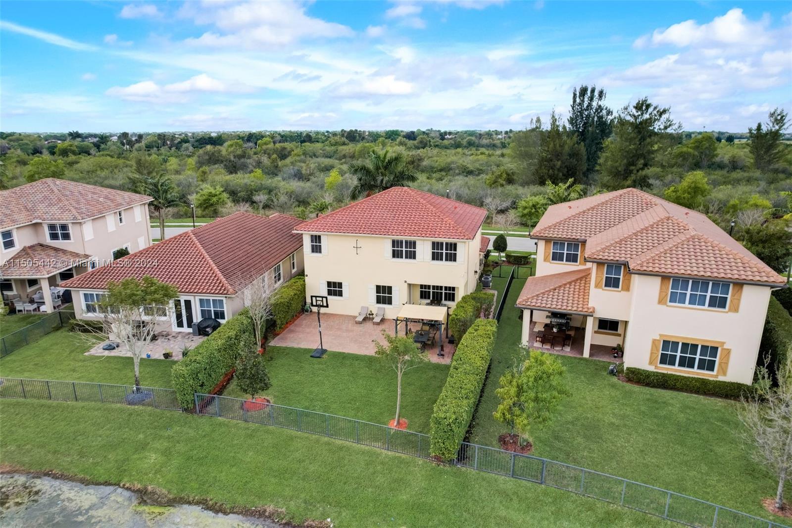 MIRALAGO AT PARKLAND - Residential