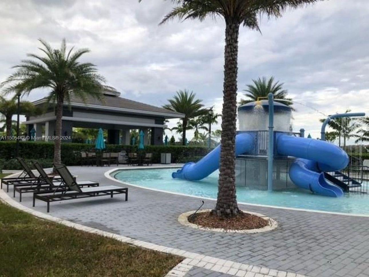 MIRALAGO AT PARKLAND - Residential