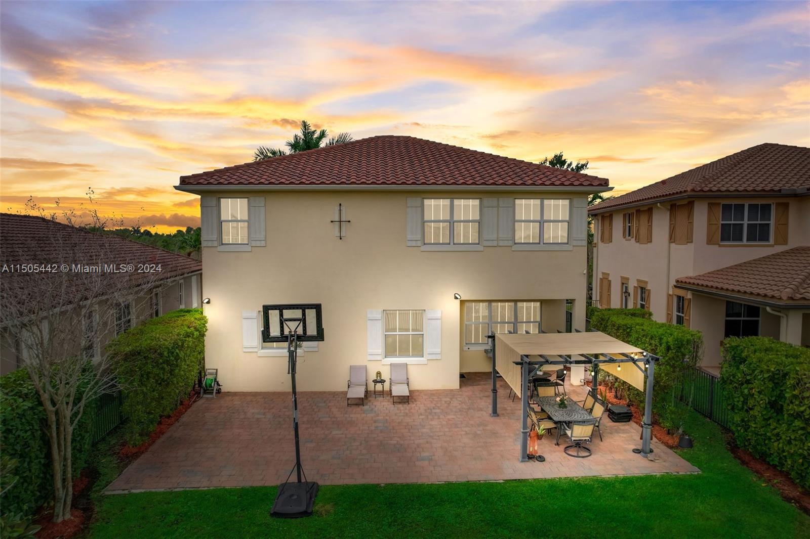 MIRALAGO AT PARKLAND - Residential