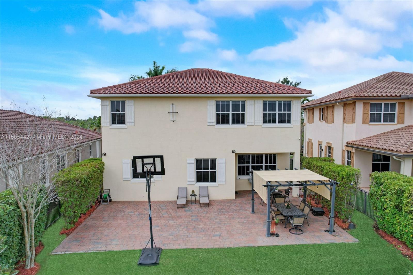 MIRALAGO AT PARKLAND - Residential