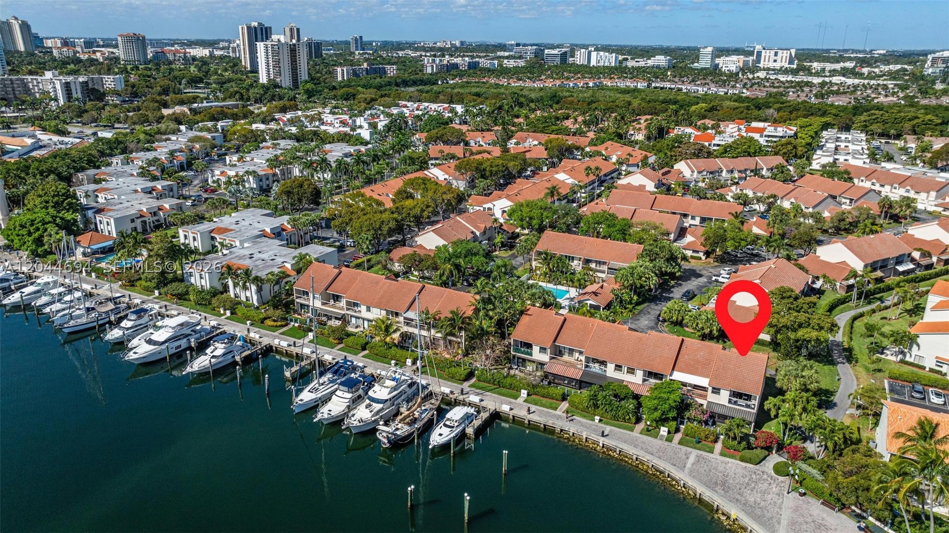 LA MIRAGE OF HARBOR VILG - Residential Lease