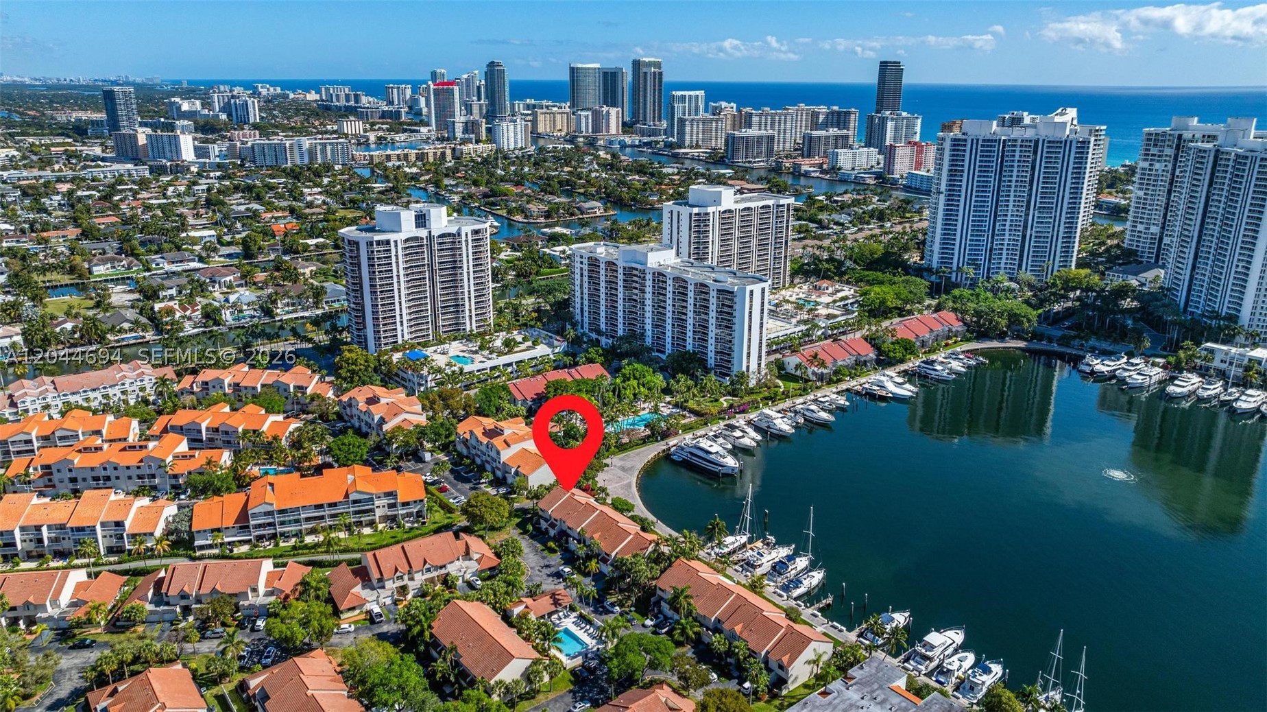 LA MIRAGE OF HARBOR VILG - Residential Lease