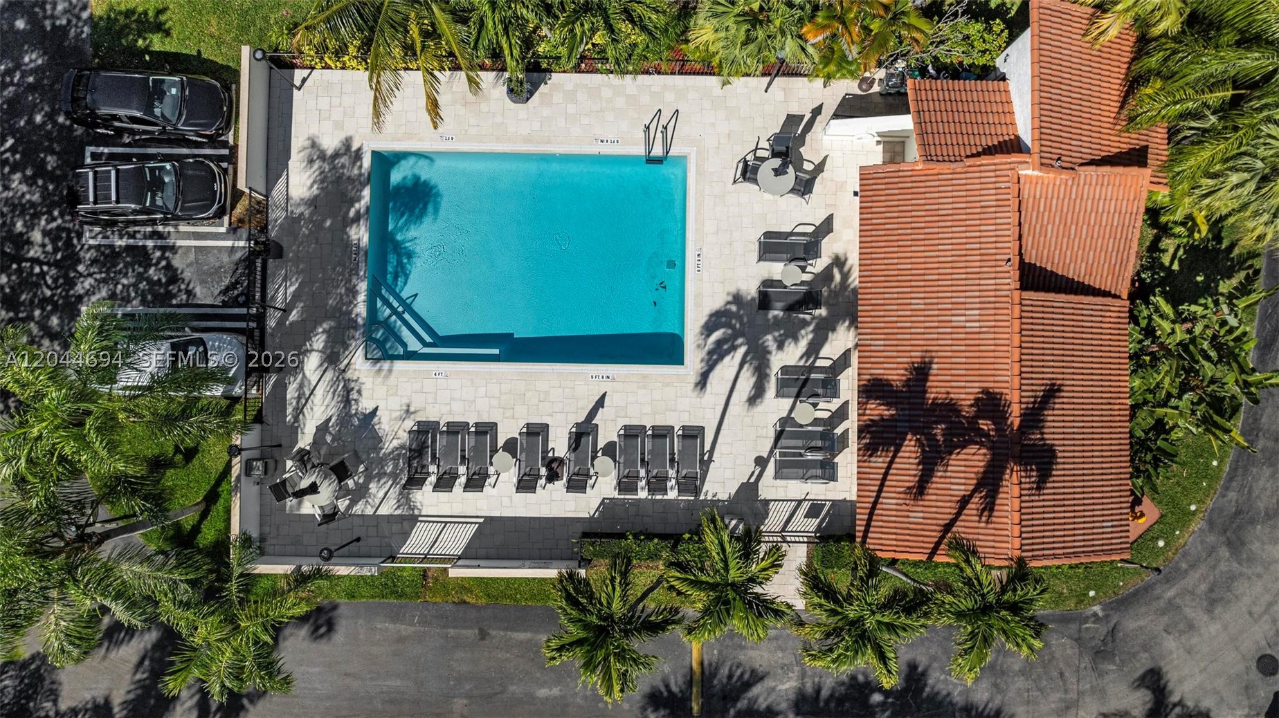 LA MIRAGE OF HARBOR VILG - Residential Lease