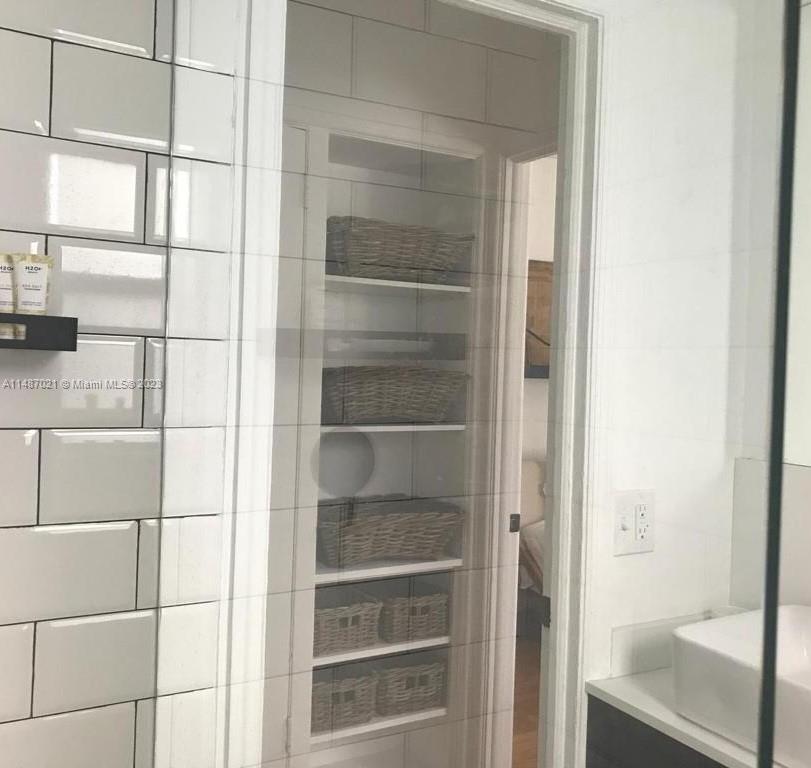 LINCOLN SUB - Residential Lease
