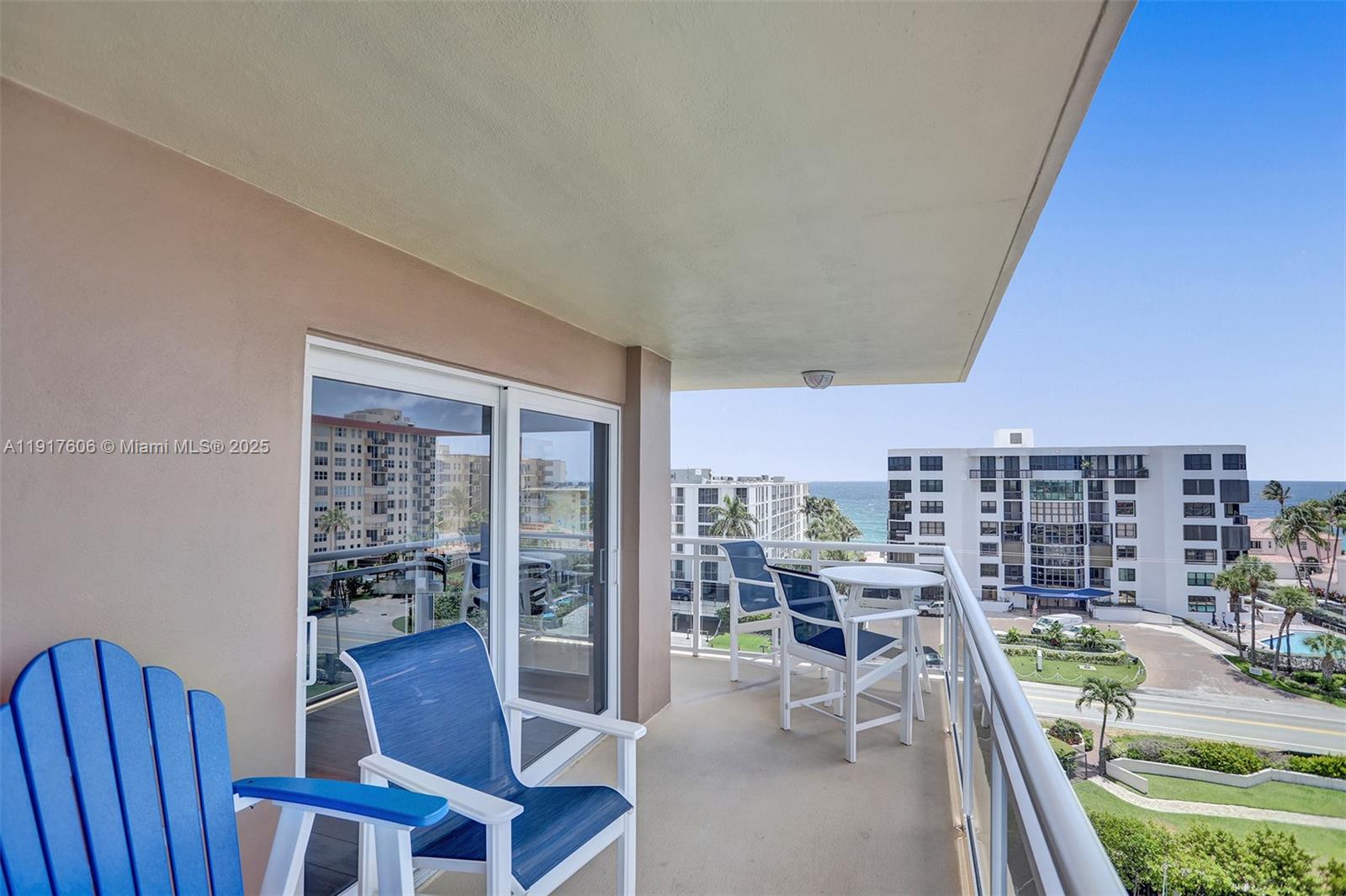 HILLSBORO ISLAND HOUSE CO - Residential