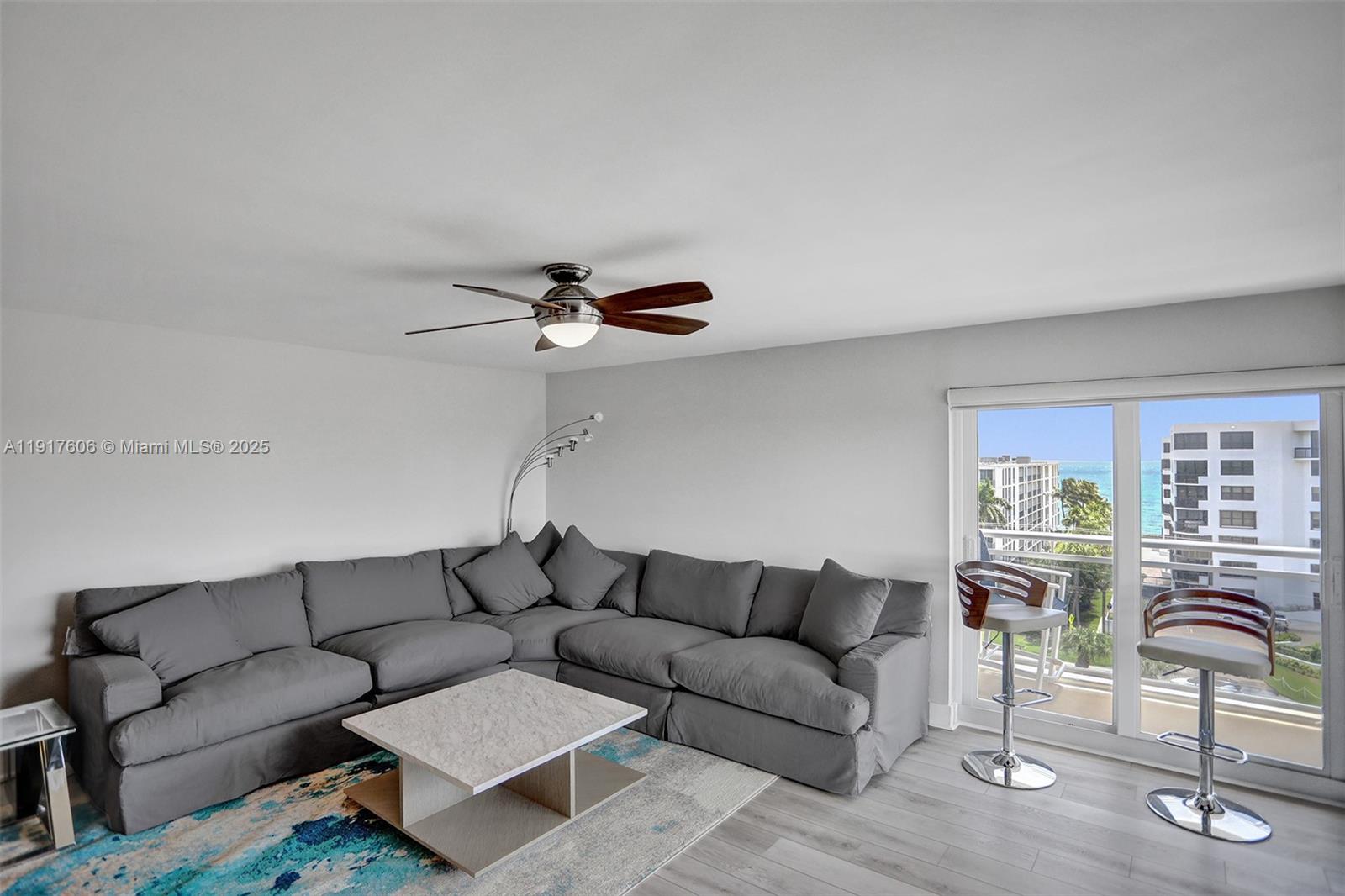 HILLSBORO ISLAND HOUSE CO - Residential