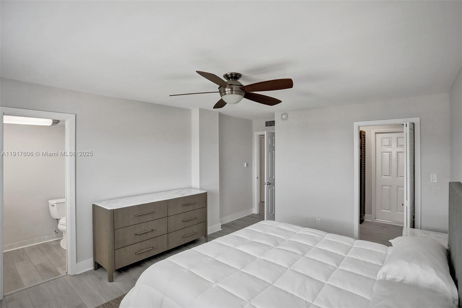 HILLSBORO ISLAND HOUSE CO - Residential